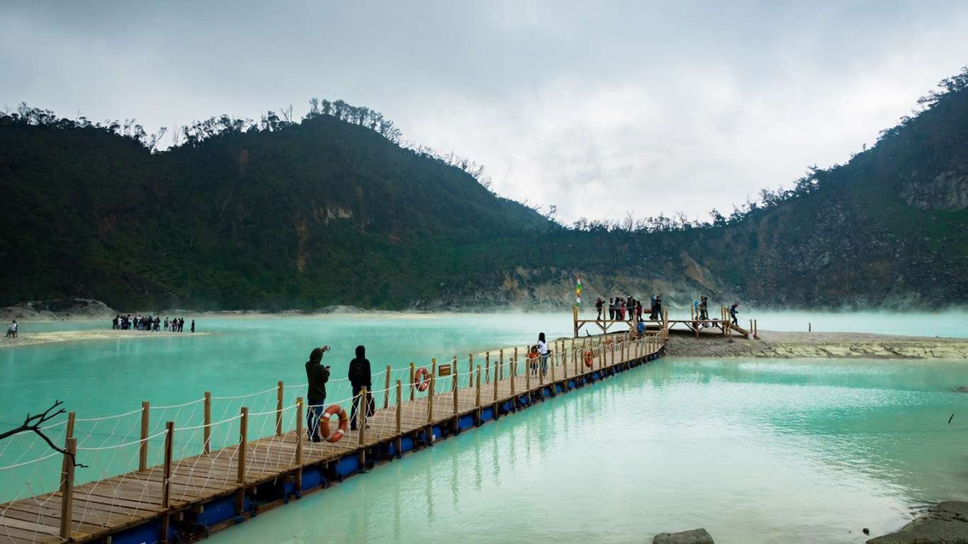 √ Kawah Putih Ciwidey: Daya Tarik, Alamat, Tiket Masuk 2026